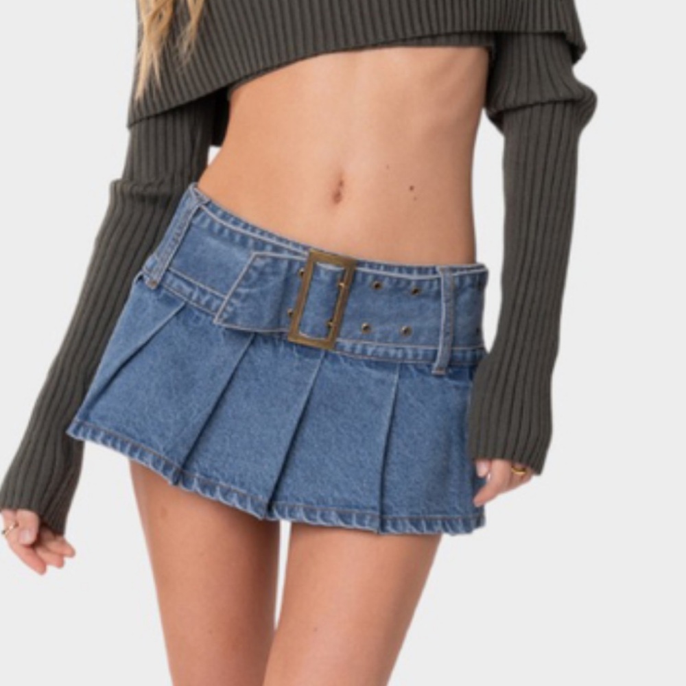 💙EDIKTED Denim Pleated Womens Skort💙